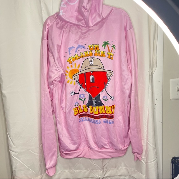 Bad bunny sweatshirt - Picture 2 of 3